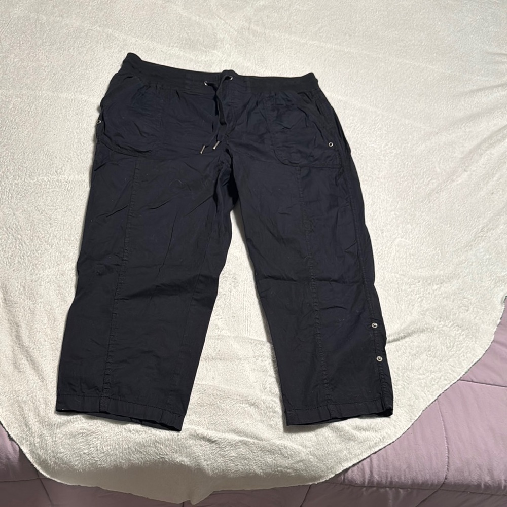 Black Capri Pants